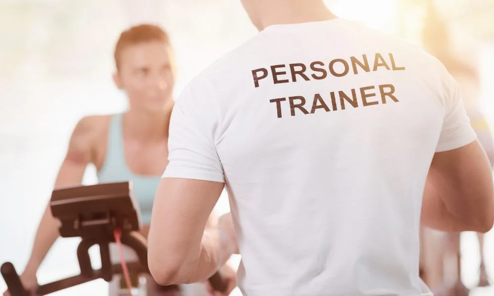Fitness Exclusivo en Madrid: 7 Razones para Contratar un Entrenador Personal a Domicilio